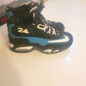 Air Griffey Black "Freshwater"